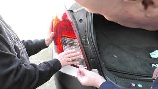 Changing the reversing lamp bulb on a Vauxhall Antara [upl. by Daisy444]