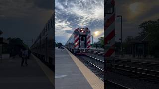 Metra BNSF Railway Rolls into Naperville metra trains [upl. by Ydnir436]