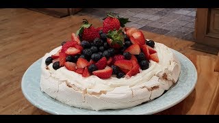 Pavlova con historia el secreto para que monte el merengue [upl. by Ettesil]