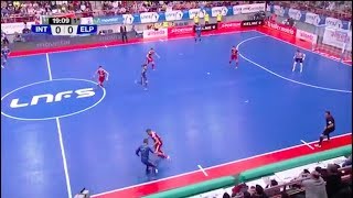 Fútbol Sala quotLa croqueta de Andrés Iniestaquot  Futsal Dribble by Andrés Iniesta [upl. by Crane776]