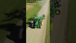 EL NUEVO TRACTOR AUTÓNOMO DE JOHN DEERE 🚜 shorts [upl. by Everard]