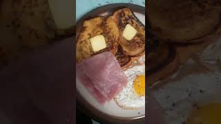 Breakfast Today French Toast Eggs Sunnyside amp Ham breakfastfood egg frenchtoast [upl. by Normac]