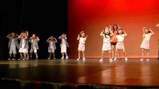 Kindergarten graduation performance by room 6 the Discovery World Montessori in Diamond Bar [upl. by Coughlin900]