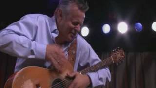 Tommy Emmanuel  Mombasa Center Stage 2008 [upl. by Nandor]