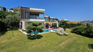 Bodrum Yalıkavakta Satılık Denize Sıfır Site İçerisinde Lüks Villa [upl. by Itsud]