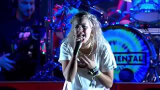 Rudimental ft AnneMarie  Right Here Live at Glastonbury 2015 [upl. by Zippel]