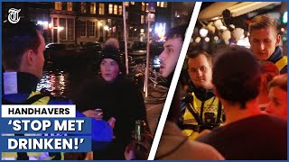 Vrouw negeert handhavers op de wallen  HANDHAVERS 26 [upl. by Shalne]