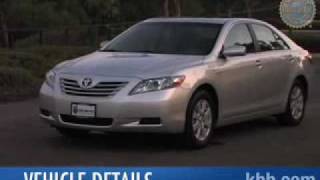 2008 Toyota Camry Hybrid Review  Kelley Blue Book [upl. by Cissy]