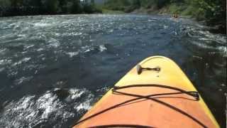 Charlevoix  La rivière du Gouffre en kayak avec Katabatik [upl. by Nnaacissej]