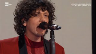 Ermal Meta canta il nuovo singolo quotUnoquot  Domenica In 16052021 [upl. by Eislek656]