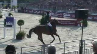 Walnut de Muze jumping horse by Nabab de Reve [upl. by Yna]