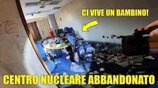 ESPLORAZIONE DI UN CENTRO NUCLEARE ABBANDONATO  PIÙ DI 50 PERSONE VIVONO ALLINTERNO [upl. by Bodnar178]