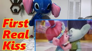 Stitch react to Trolls 3 Band Together Movie Branch and Poppy 1st Real Kiss broppy stitch trolls3 [upl. by Bryana305]