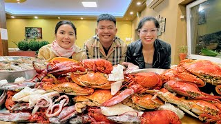 ULTIMATE SEAFOOD IN CZECH REPUBLIC  Lobsters and giant crabs incredibly delicious  SAPA TV [upl. by Suki]