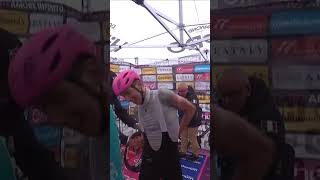 Tadej Pogacar gives Giulio Pellizzari his glasses and pink jersey after the stage 💖🤝 cycling giro [upl. by Dougy392]