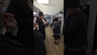 Koblentzer Rebbe at a chuppah at Scheiners in Monsey [upl. by Jenda]