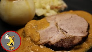 Original bayrischer Schweinebraten in Dunkelbiersoße altes Familienrezept einfach nur lecker [upl. by Natrav]