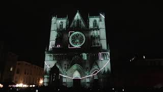 Fête des lumières 2023 Lyon  Cathédrale Saint Jean  quotKernel ³quot par Ruestungsschmiede vue large [upl. by Gallager]