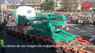 Un convoi de 109 mètres et 819 tonnes traverse Belfort [upl. by Olnton]