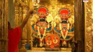 Aarti of Nara Narayana Dev at Swaminarayan Temple Ahmedabad  Kalupur [upl. by Rafferty113]