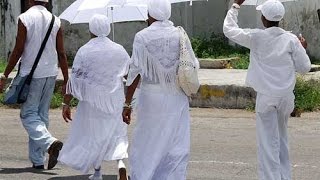 PORQUE LOS SANTEROS NO PUEDEN MOJARSE LA CABEZA CON AGUA DE LLUVIA [upl. by Arua]