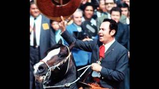 Antonio Aguilar  Me Canse De Rogarle  Ella en vivo [upl. by Kant]