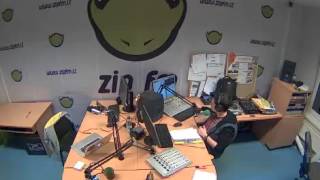 2014 03 26 Zip Fm Radistai skambutis I Anyksciu kebabine tikrina kantrybe [upl. by Ynaffyt]