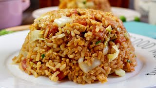 Traditional Luncheon Meat Fried Rice Recipe 午餐肉蛋炒饭 Easy Chinese Spam Pork Egg Fried Rice [upl. by Leoni]