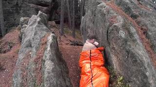 Nouzový bivak SOL Emergency Bivy [upl. by Paolo]