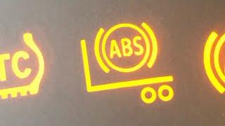 How to reset trailer abs light [upl. by Eelasor133]