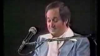 Neil Sedaka sings AMARILLO Live in Los Angeles [upl. by Suilmann]