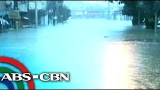 Floods submerge Araneta Ave in QC [upl. by Philipines605]