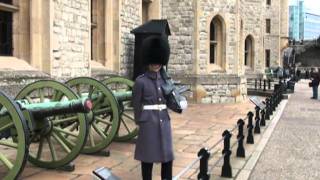 Londyńska Tower Tower of London [upl. by Aleacem]