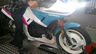 Stock VTR250 dyno run  MADRacing [upl. by Montanez783]