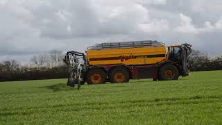 Digestate Spreading with Huge Vredo VT71383 amp Vogelsang 36m Dribble Bar [upl. by Nivel65]