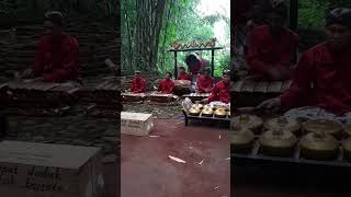 karawitan jawa musik traditional gamelan [upl. by Sirk]