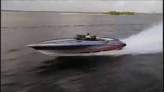 Powerboat tests the Fountain 35 Lightning [upl. by Dorey376]