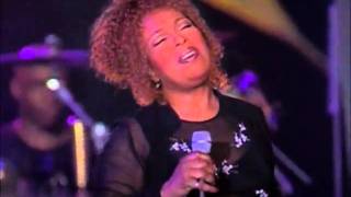 ROBERTA FLACK KILLING ME SOFTLY [upl. by Lorilyn574]