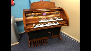 Lowrey Holiday Classic  Allens Music Organ amp Keyboard Showcase 7 [upl. by Hiroko256]