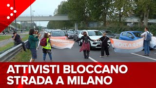 LIVE Milano attivisti Ultima Generazione bloccano Viale Fulvio Testi diretta video [upl. by Ahsaelat783]