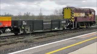 08752 EWS Livery Class 08 Shunter at Didcot 19th April 2013 [upl. by Leah]