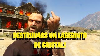 ¡TREVOR EXPLOTA UN LABERINTO DE CRISTAL  GTA V MODO HISTORIA 11 [upl. by Adalia]