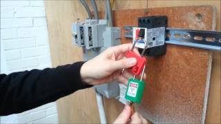 How to lockout a GV2ME16 Circuit Breaker [upl. by Barney]