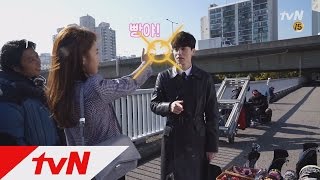 Guardian  The Lonely and Great God 단독 이동욱♡유인나 ′빵야′와 ′SWAG′ 넘치는 첫 만남 161216 EP5 [upl. by Ahsiekan]