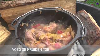 Outdoor Food  Dutch Oven Rendang [upl. by Danni]