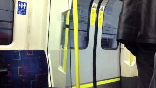 HD Northern Line  Charring Cross to Embankment [upl. by Acinoryt]