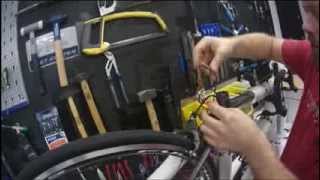 How To Fit The New Ultegra 11 Speed Di2 Battery Into A Seatpost [upl. by Lavern124]