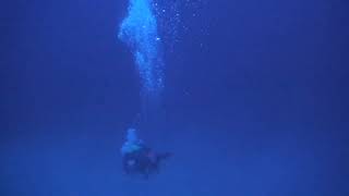 Saving a diver passing out from nitrogen narcosis at 100 meters [upl. by Eisele]