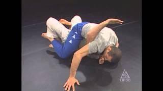 Gracie Combatives  Lesson 1  Reflex Development Drill 56 [upl. by Joye]