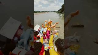 Plz Baapa को इस तरह विसर्जन ना करे 🙏 ganpativisarjan ganpati shorts shortvideo [upl. by Inavoig367]